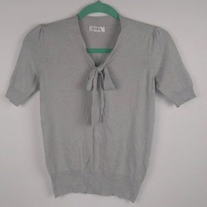 Yuka Gray Tie Neck Short Sleeve Sweater sz XS?